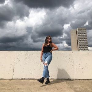 Meet your Posher, Belle